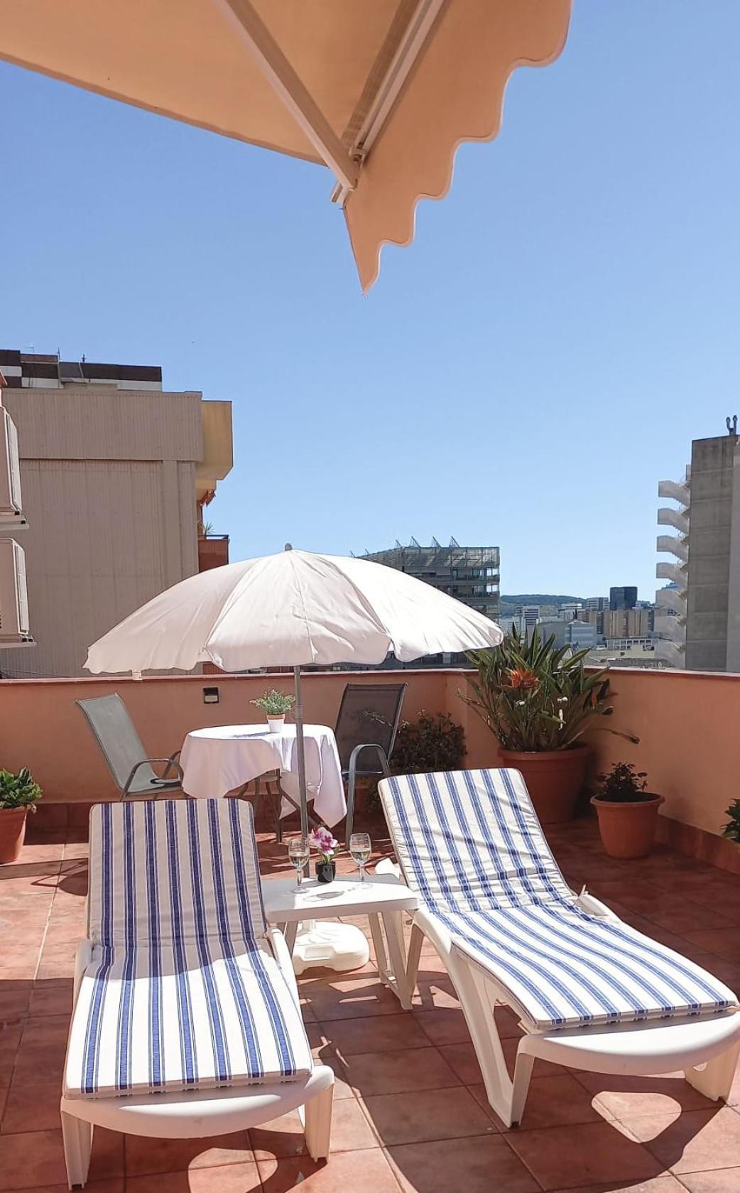 Cozy And Sunny Penthouse Fira Bcn Lejlighed L'Hospitalet de Llobregat Eksteriør billede